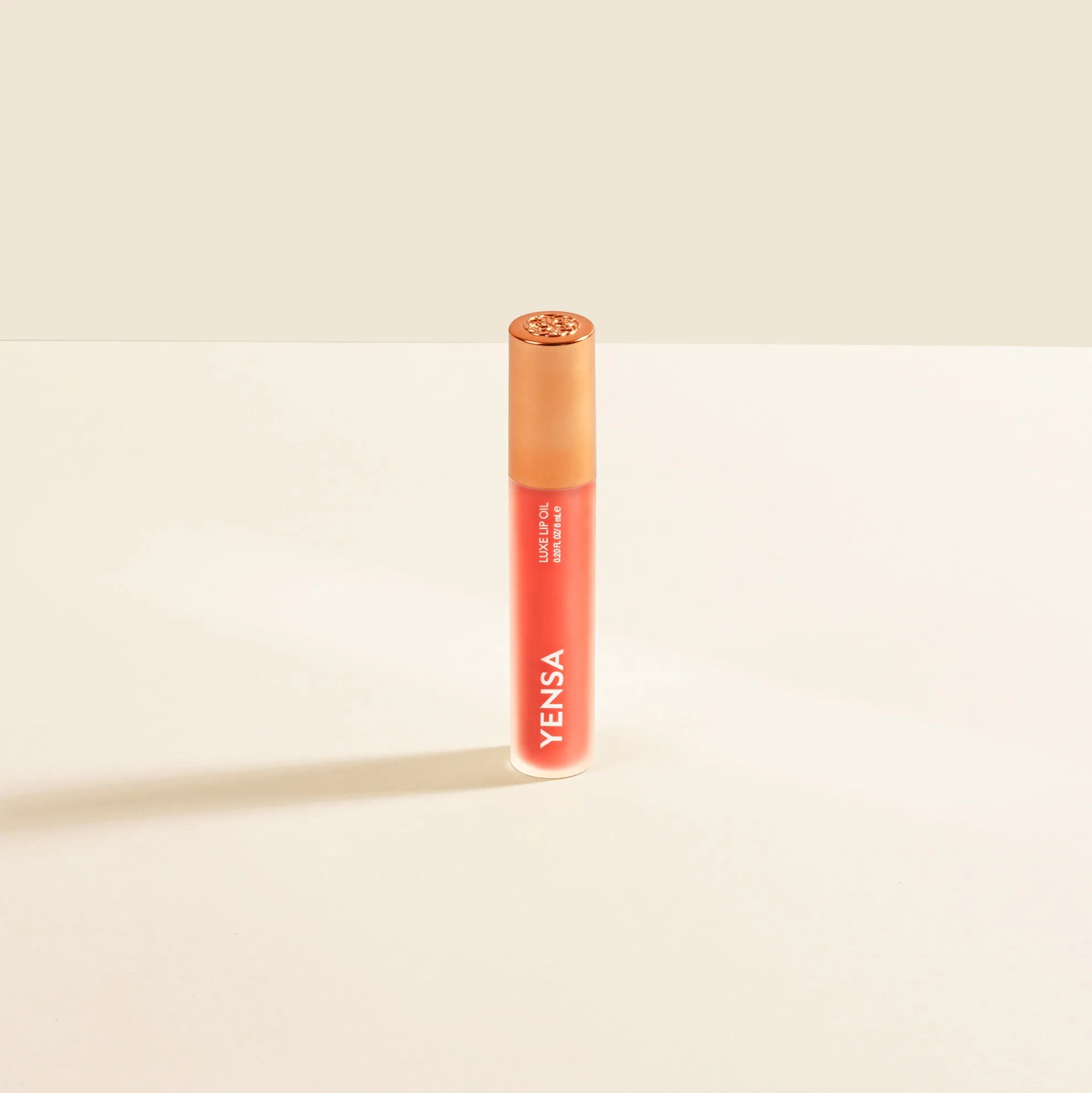 Luxe Lip Nourishing Oil with Hyaluronic   Vitamin E