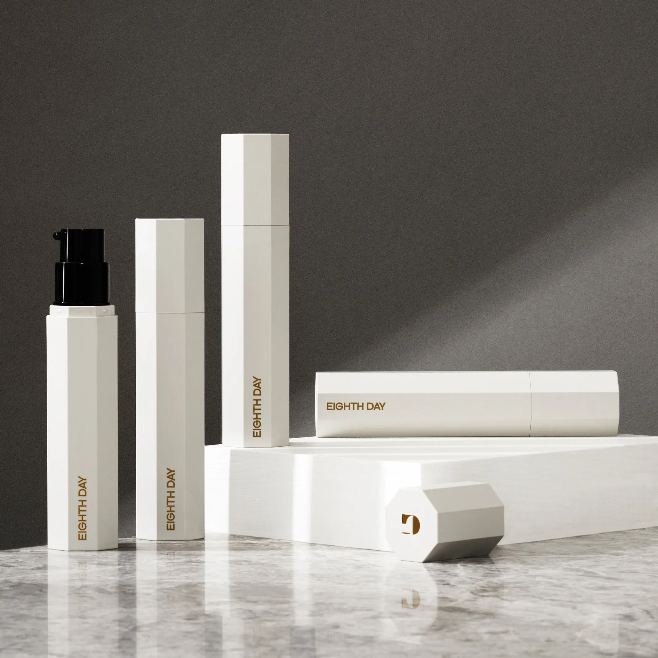 The Rejuvenating Moisturizing Primer Broad Spectrum SPF 30
